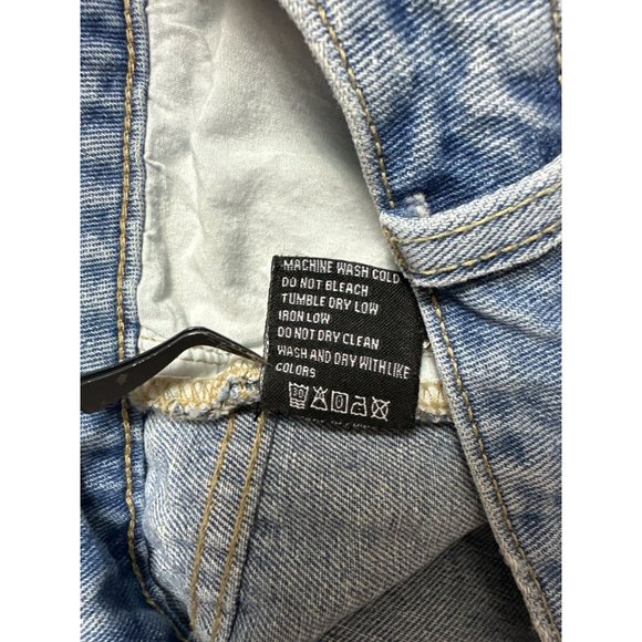 Forever 21 Shorts Womens Medium Medium Wash Blue Denim Distressed Cutoff - Picture 6 of 8